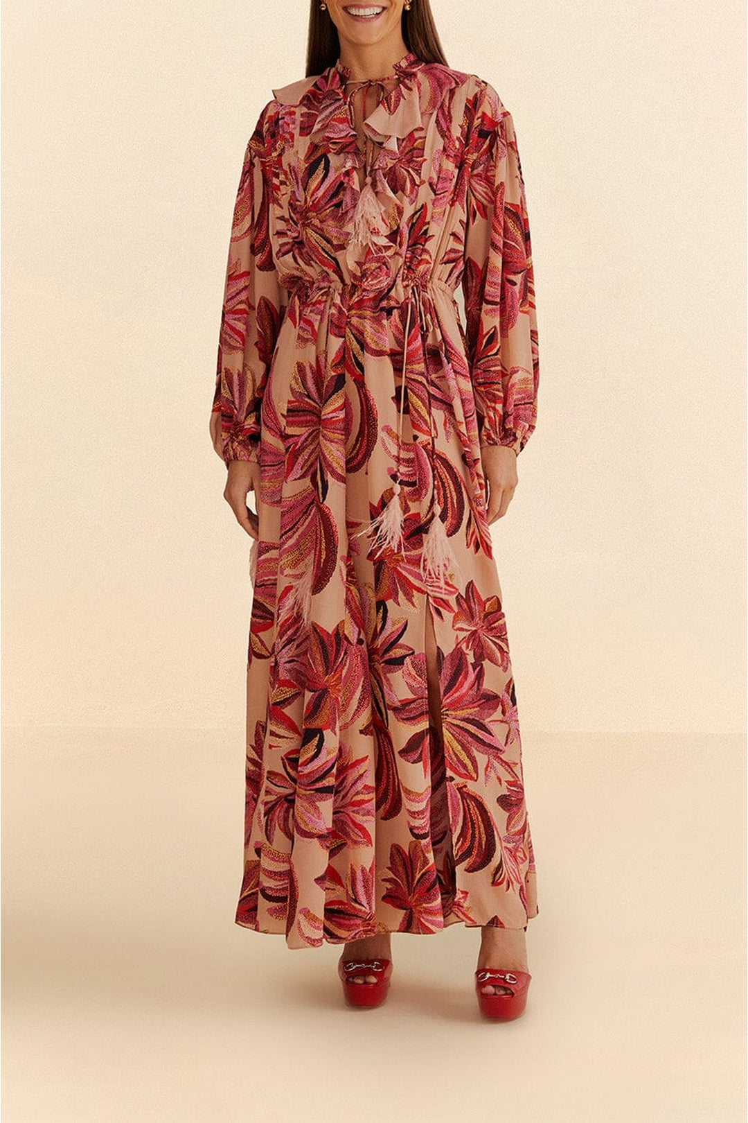 Robe longue à encolure en V et motif floral - Rose