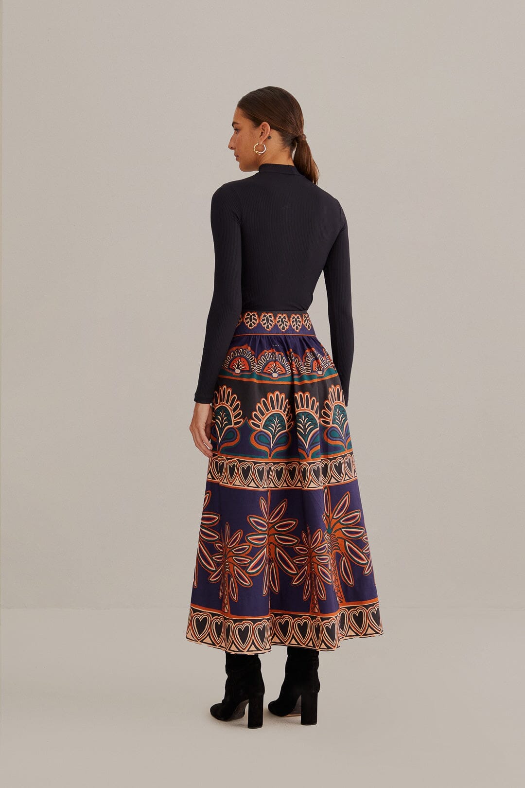 NEW_Tapestry Orange Jupes & Shorts - Tapestry Orange