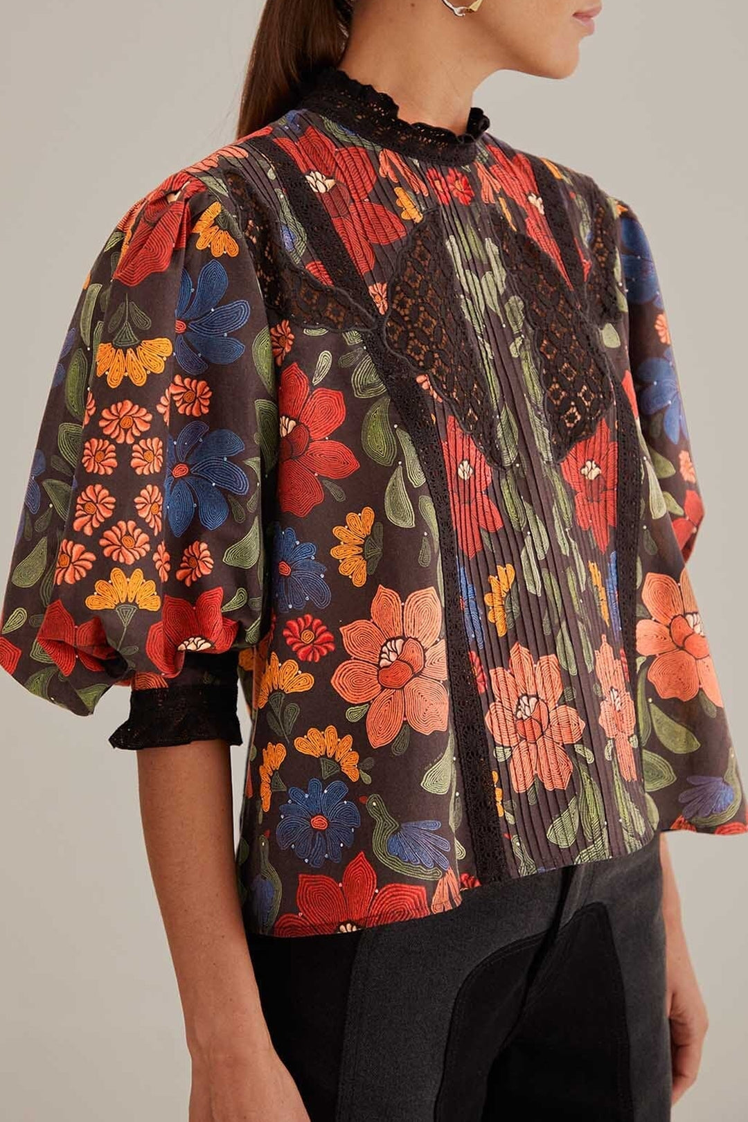 Blouse à manches courtes bouffantes - Noir