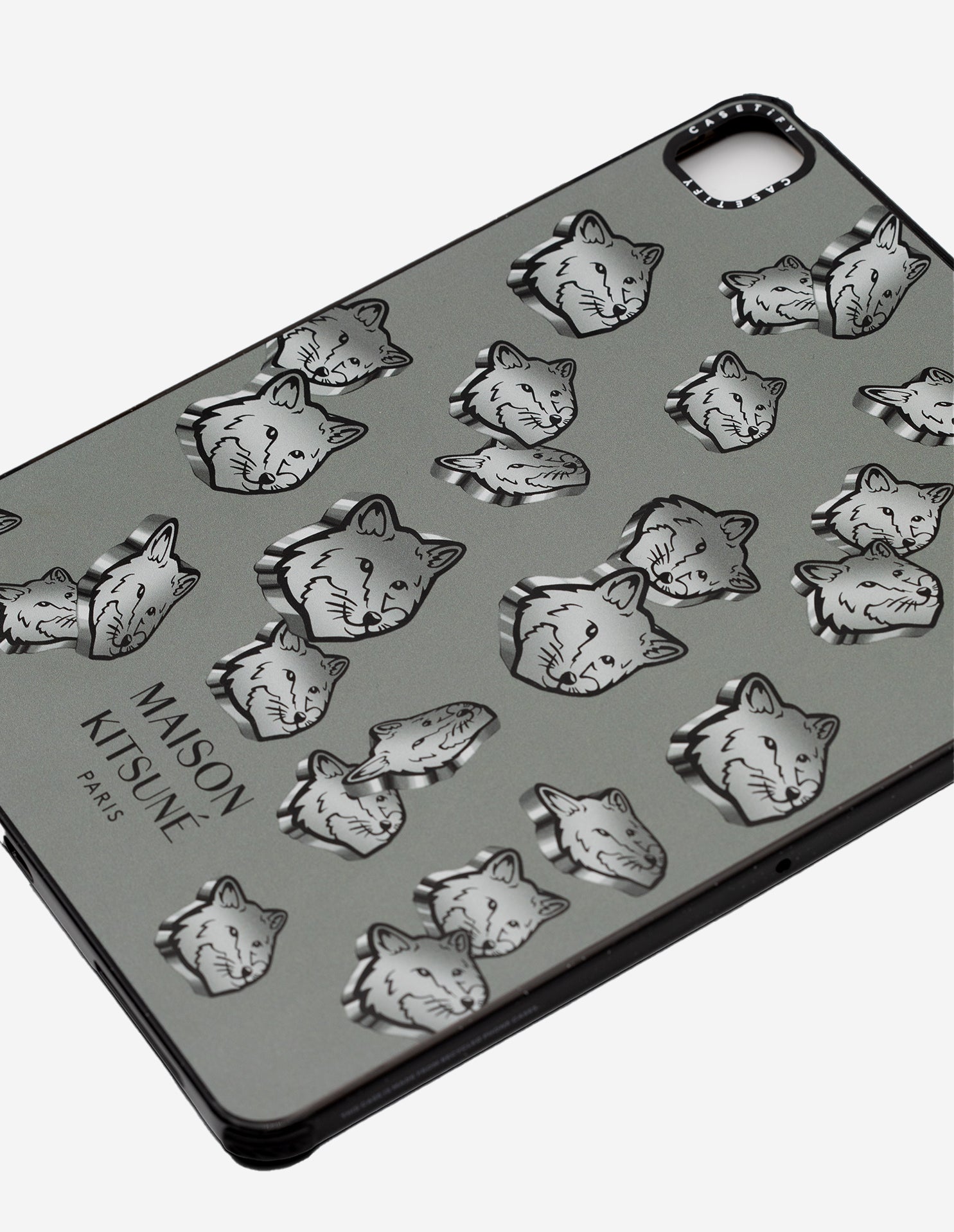 Coque pour iPad Maison Kitsuné x Casetify - Silver