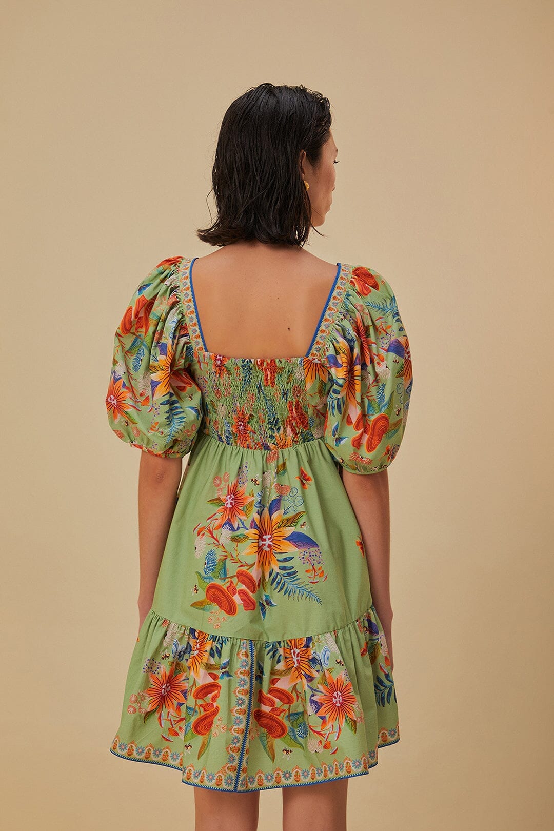 NEW_Bright Yard Green Robes courtes - Bright Yard Green