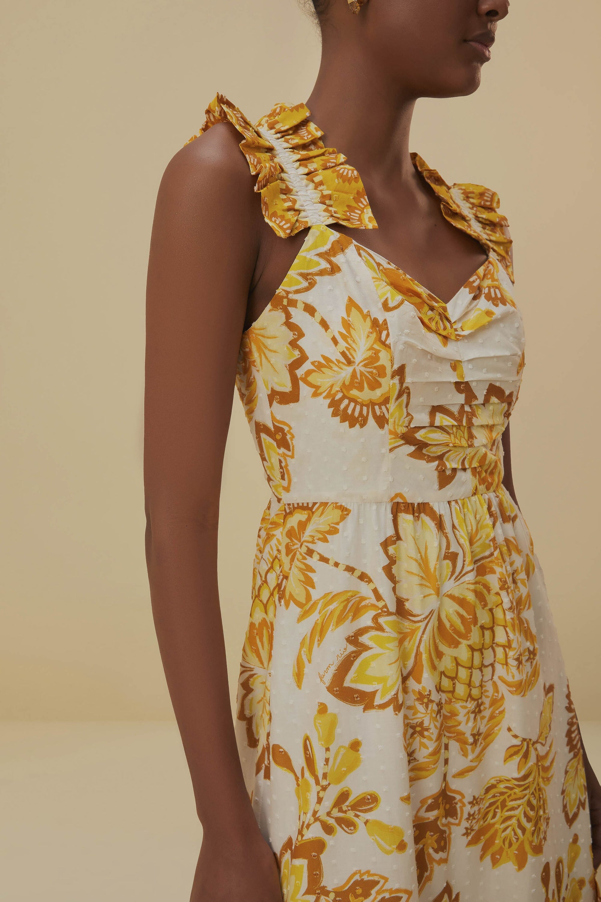 NEW_Floral Off White Robes midi - Floral Off White