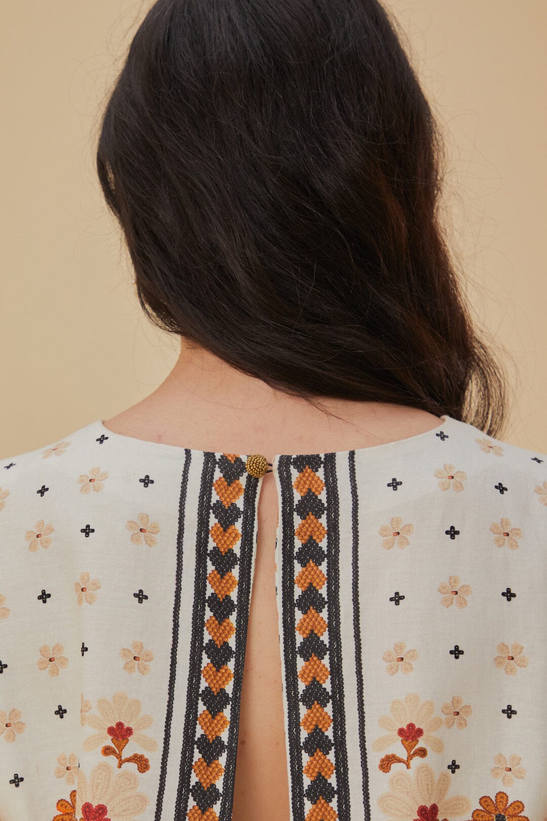 DJV_Flower Fan Off White Tops & T-Shirts - Flower Fan Off White