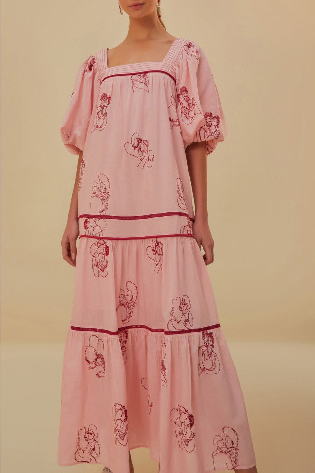 Robe longue The Kiss brodée à manches courtes - Rose