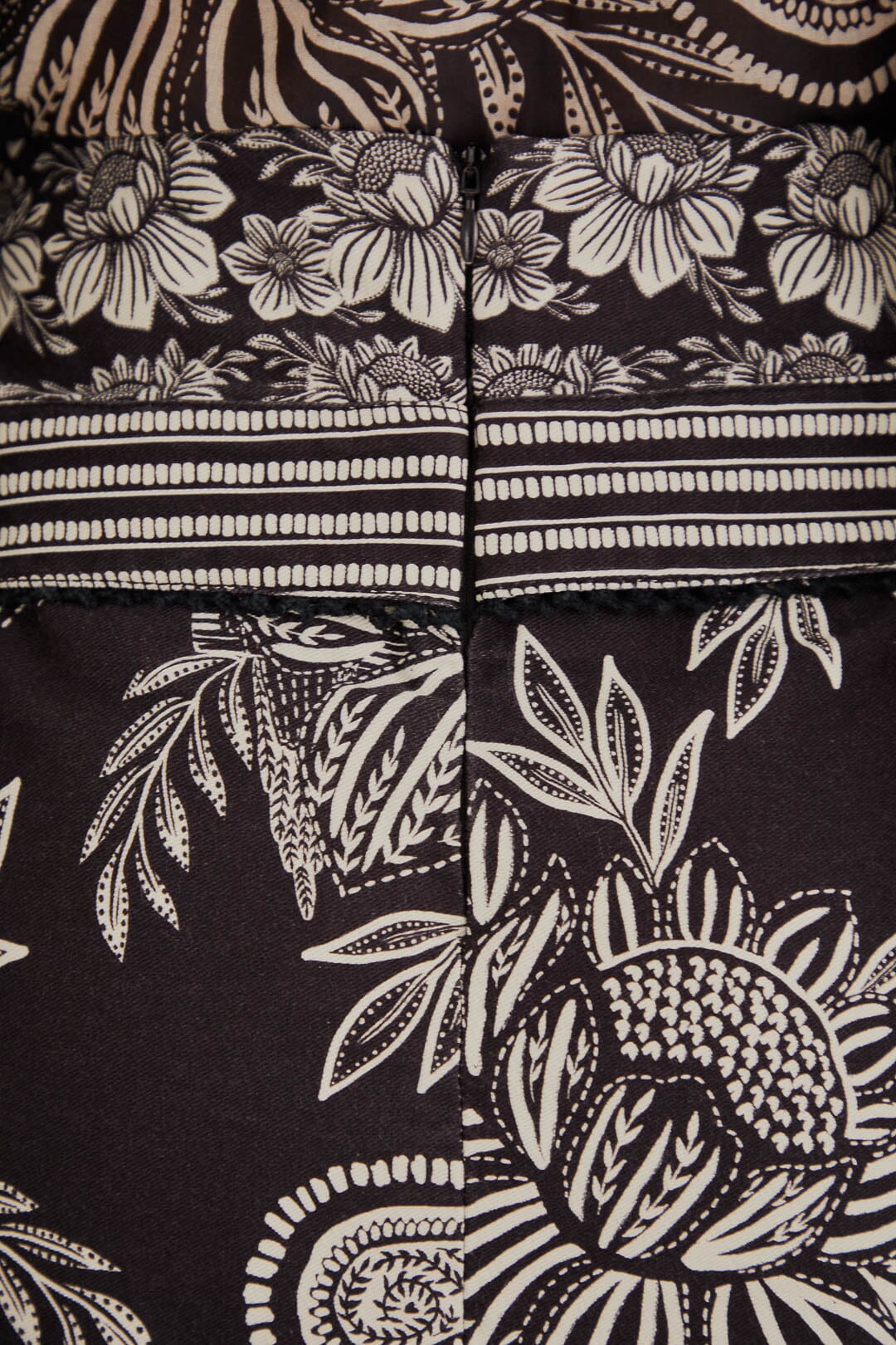 Pasley Bloom short skirt in cotton - Black