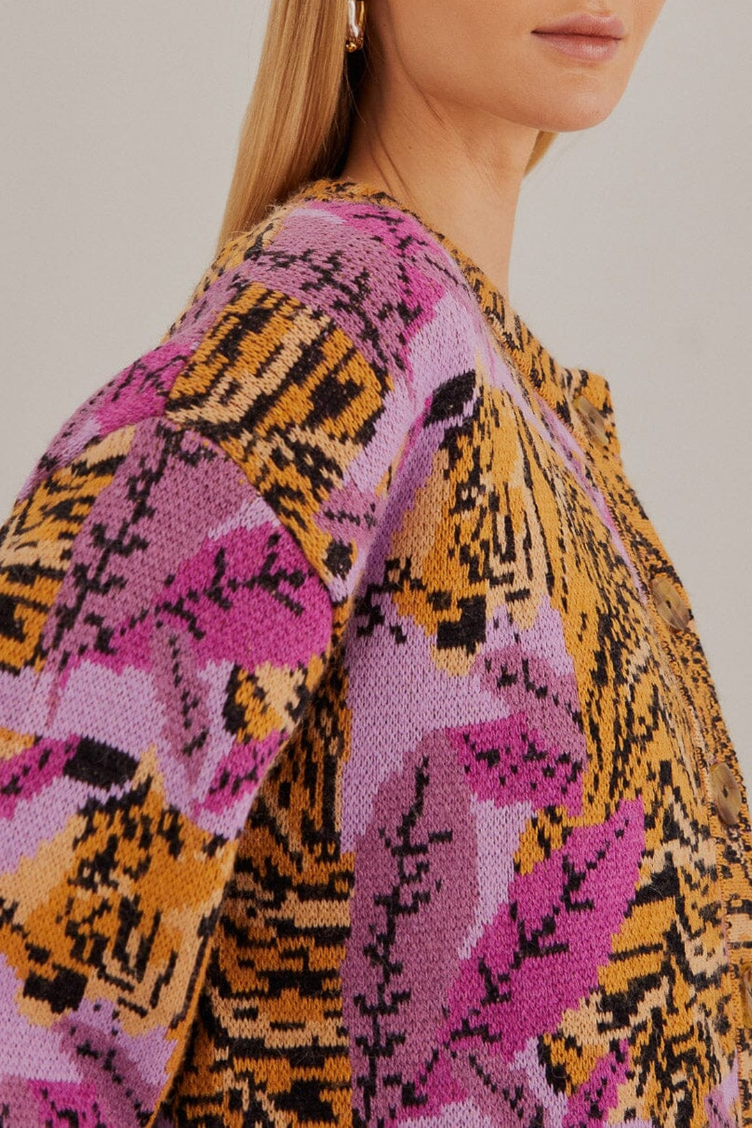 DJV_Tiger Leaves Lavander Cardigans & Pulls - Tiger Leaves Lavander