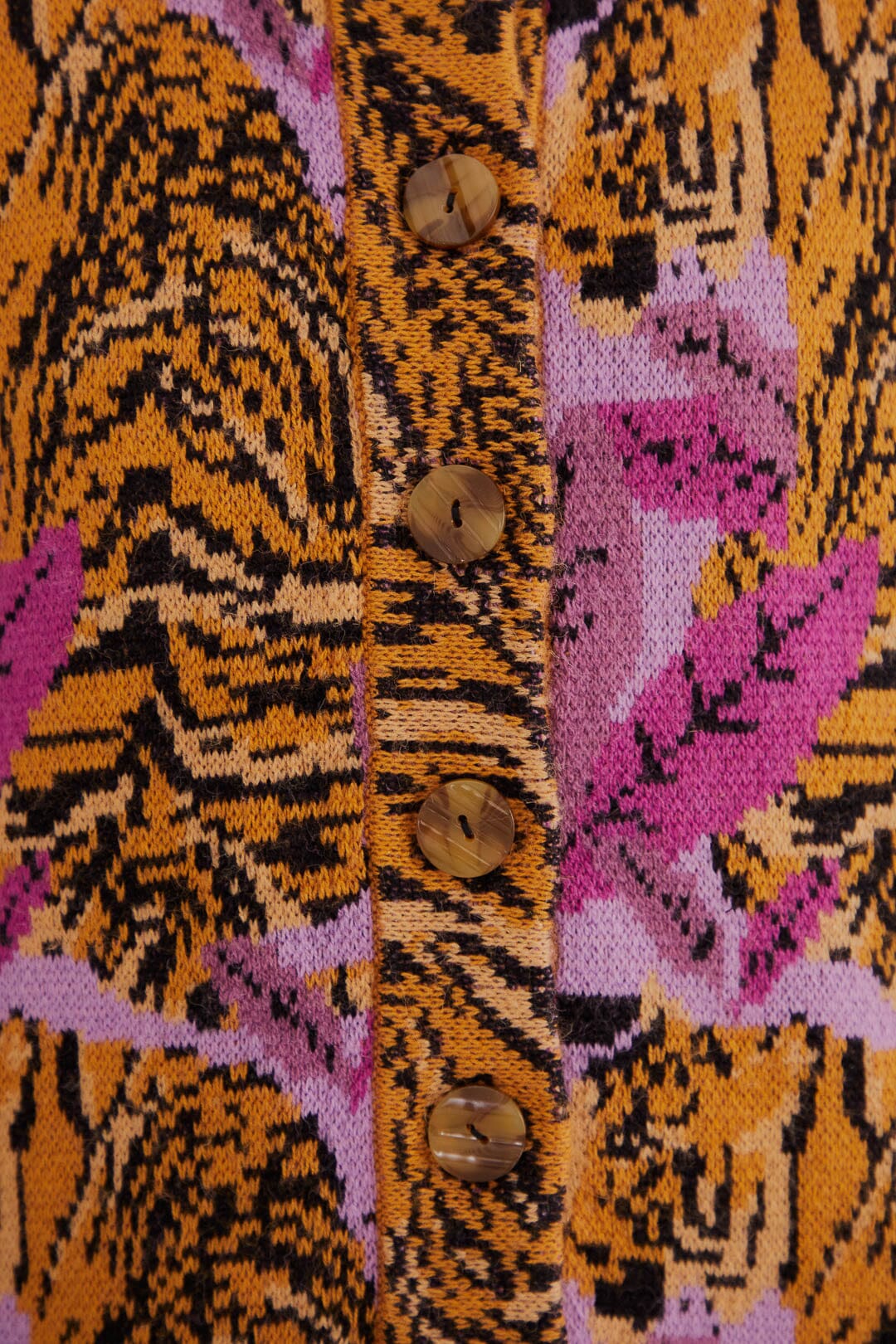 DJV_Tiger Leaves Lavander Cardigans & Pulls - Tiger Leaves Lavander