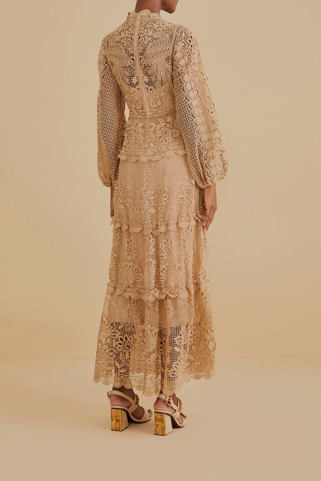 Robe longue Guipure à manches longues - Beige