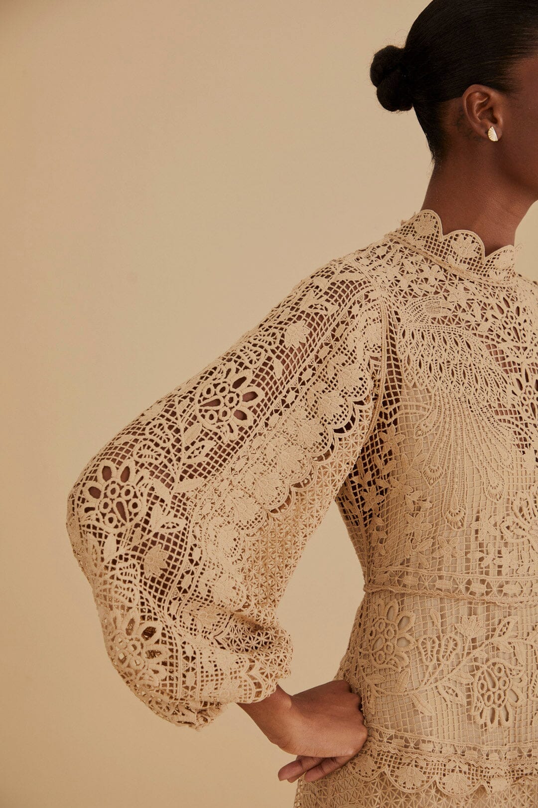 Robe longue Guipure à manches longues - Beige