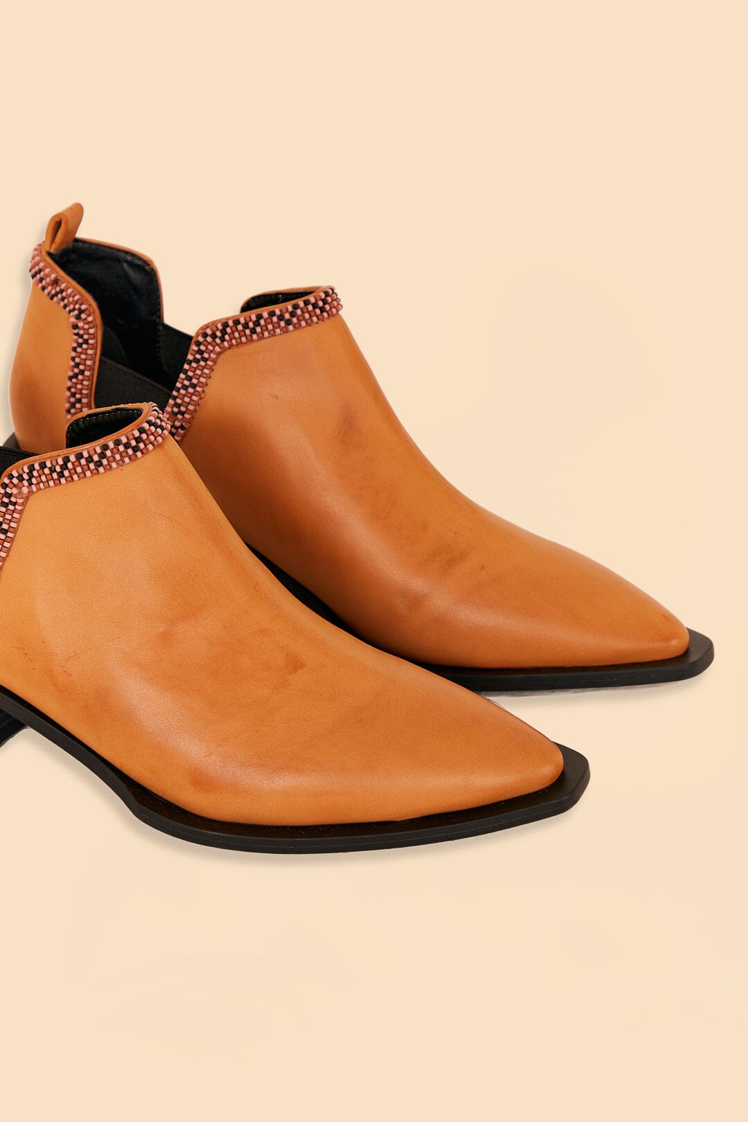 Low boots with heels - Orange