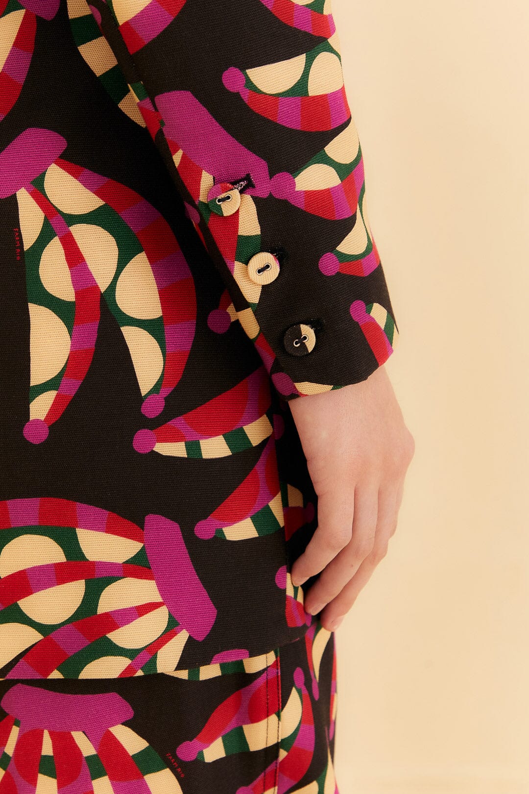 MEDIA OFF LINE_Cotton Banana Dots blazer - Red