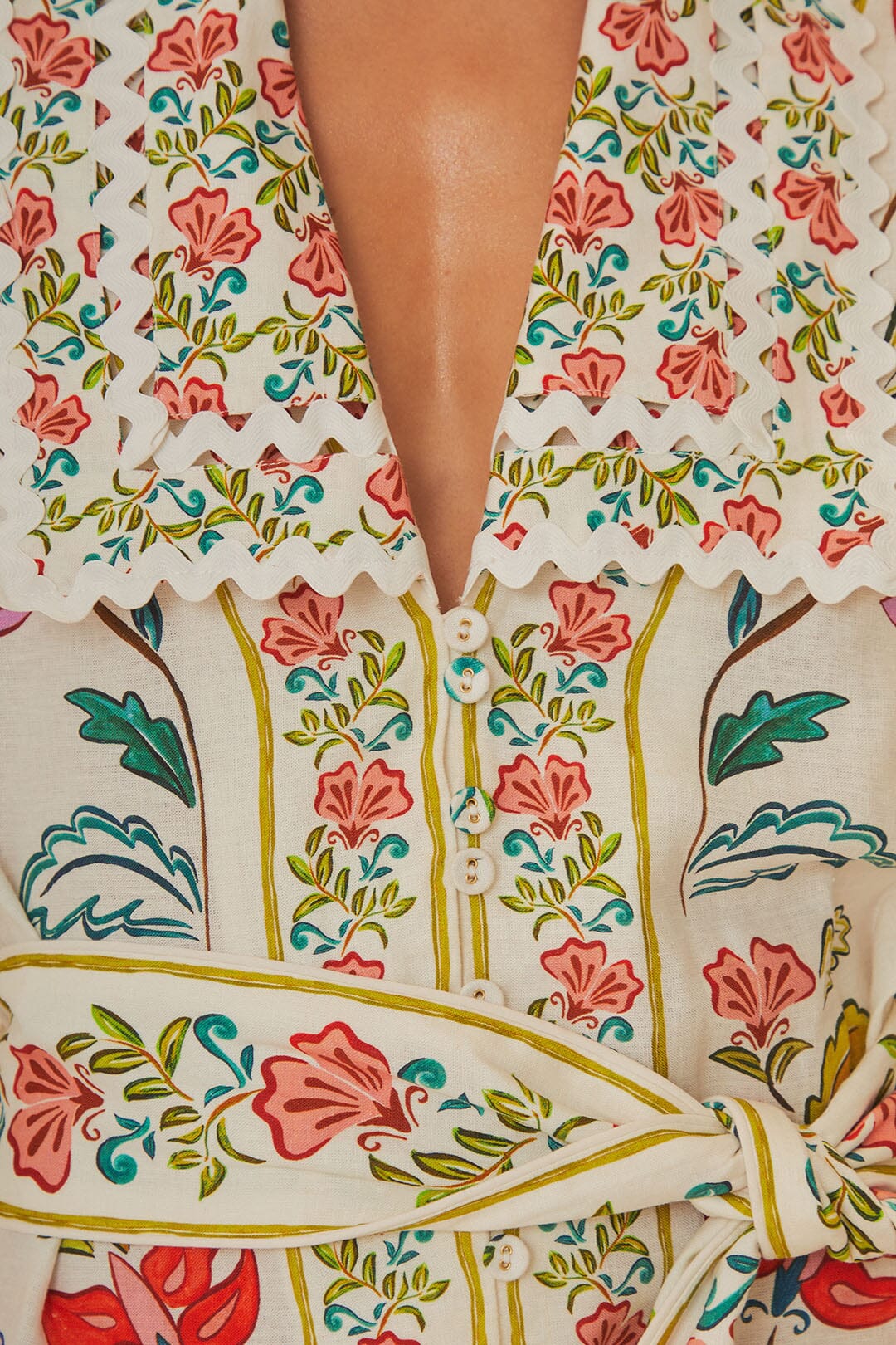 NEW_Floral Insects Off White Robes courtes - Floral Insects Off White