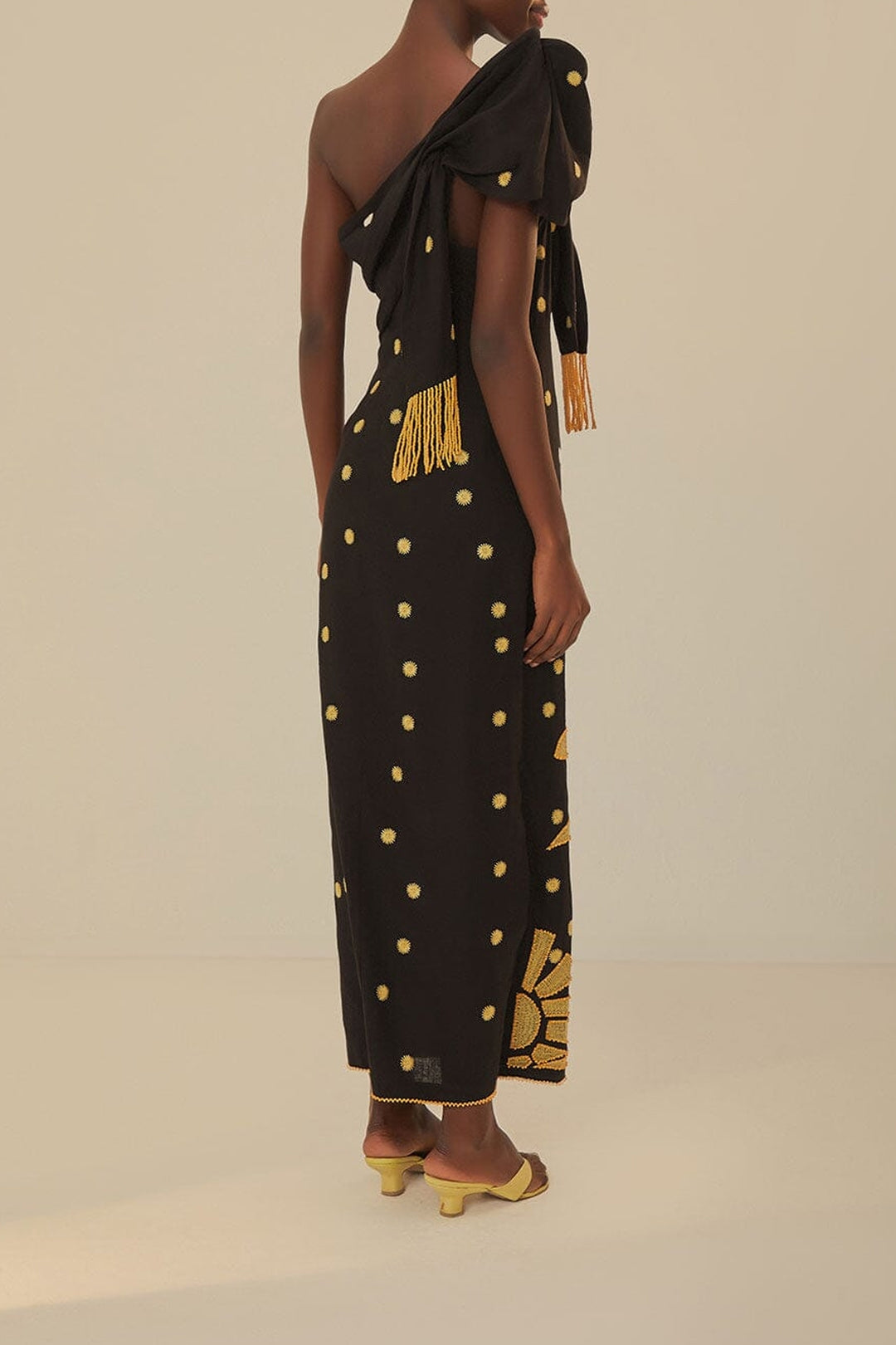 MEDIA OFF LINE_Robe Tie Banana Tree en lin - Noir