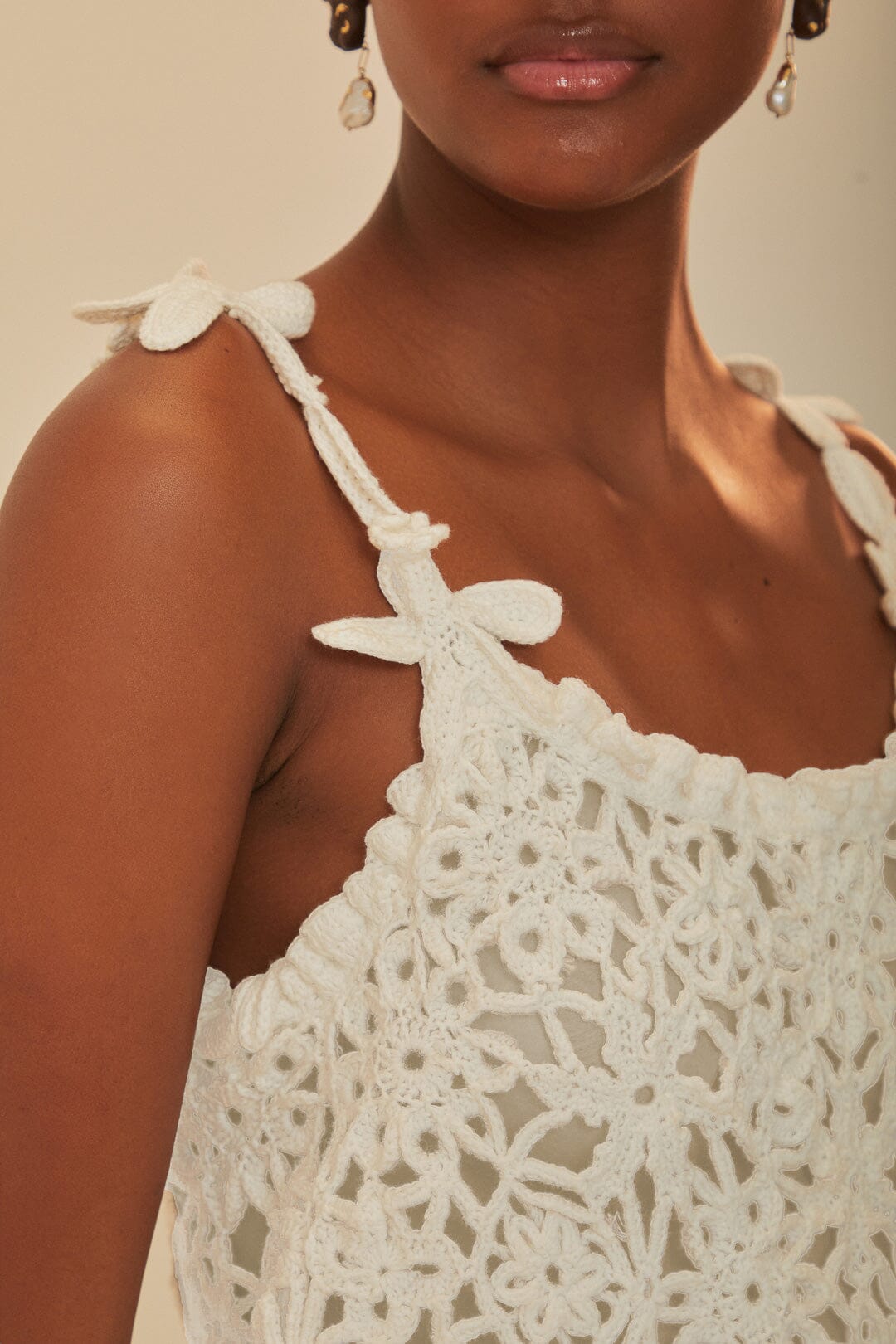 Top à fleurs crocheté en coton - Blanc