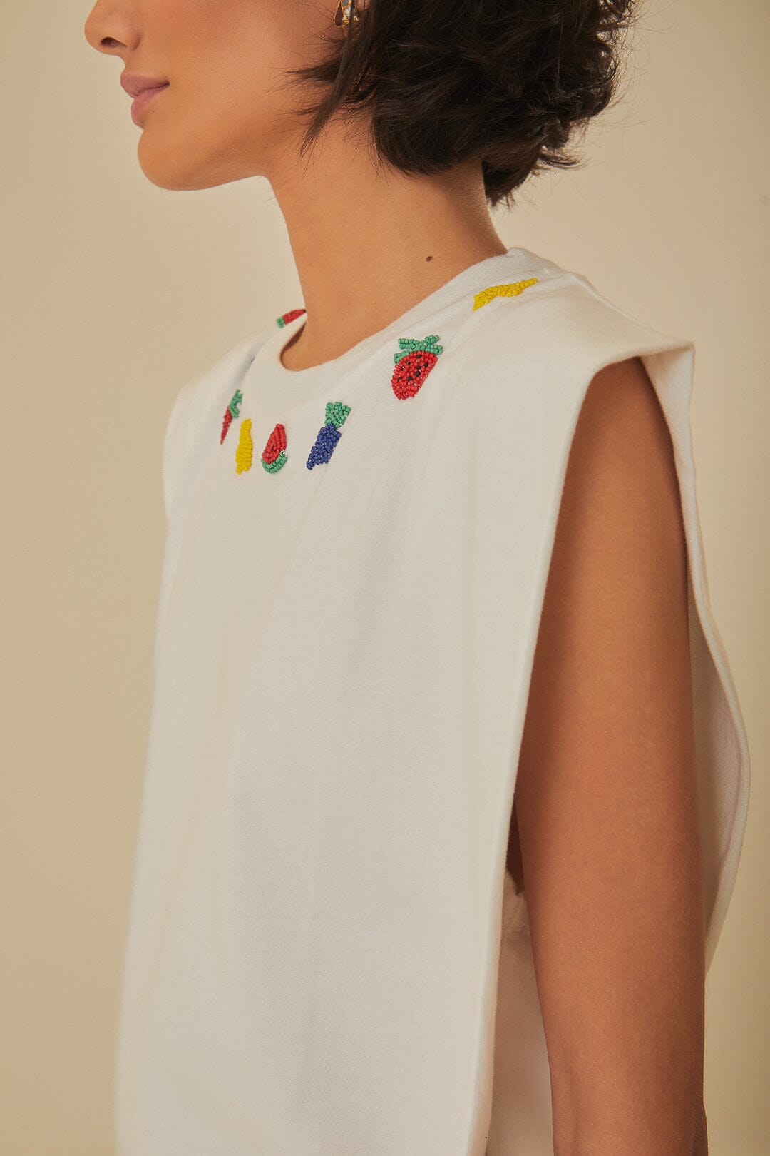 DJV_White Tops & T-Shirts - White