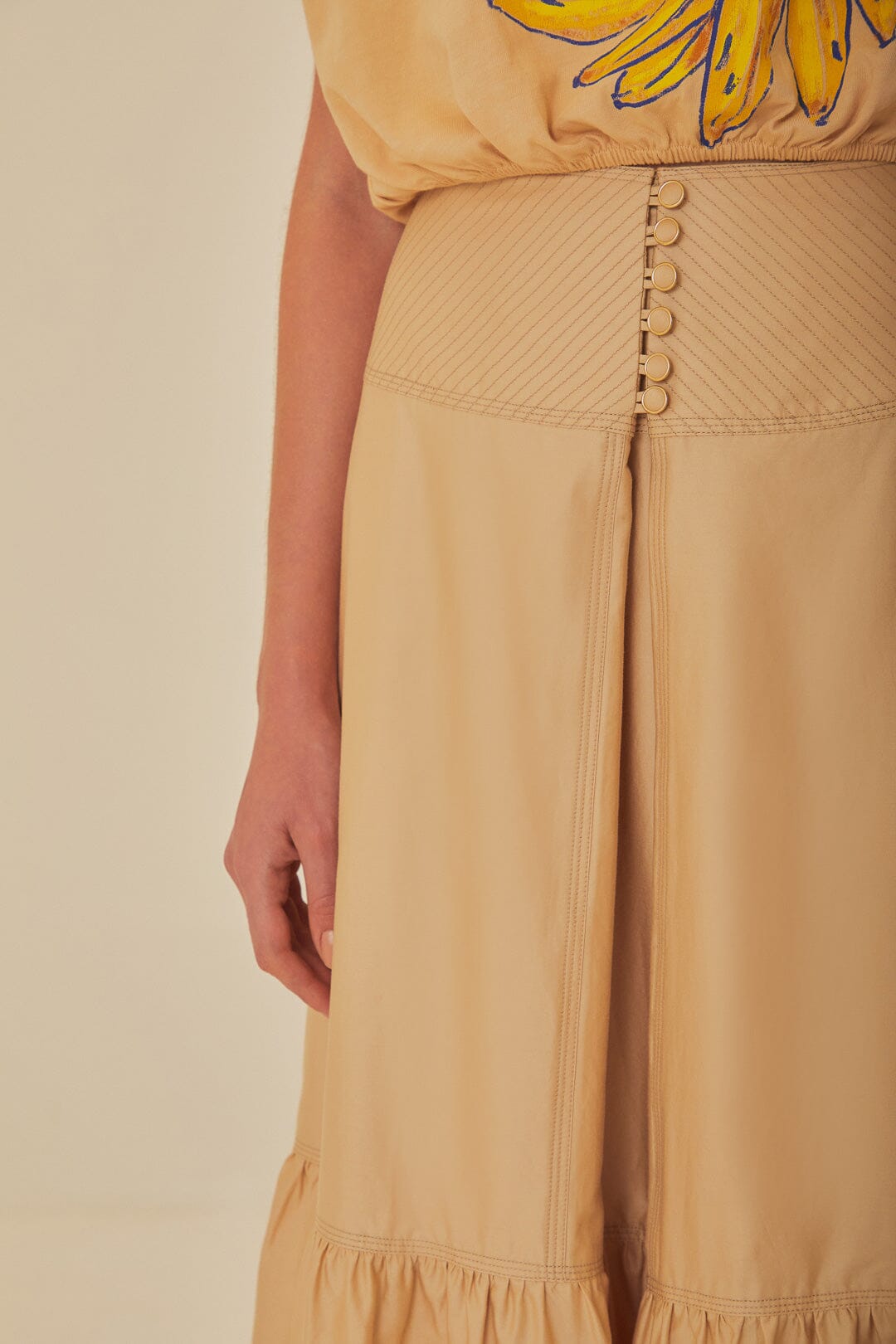 Jupe longue à empiècement surpiqué en coton - Beige