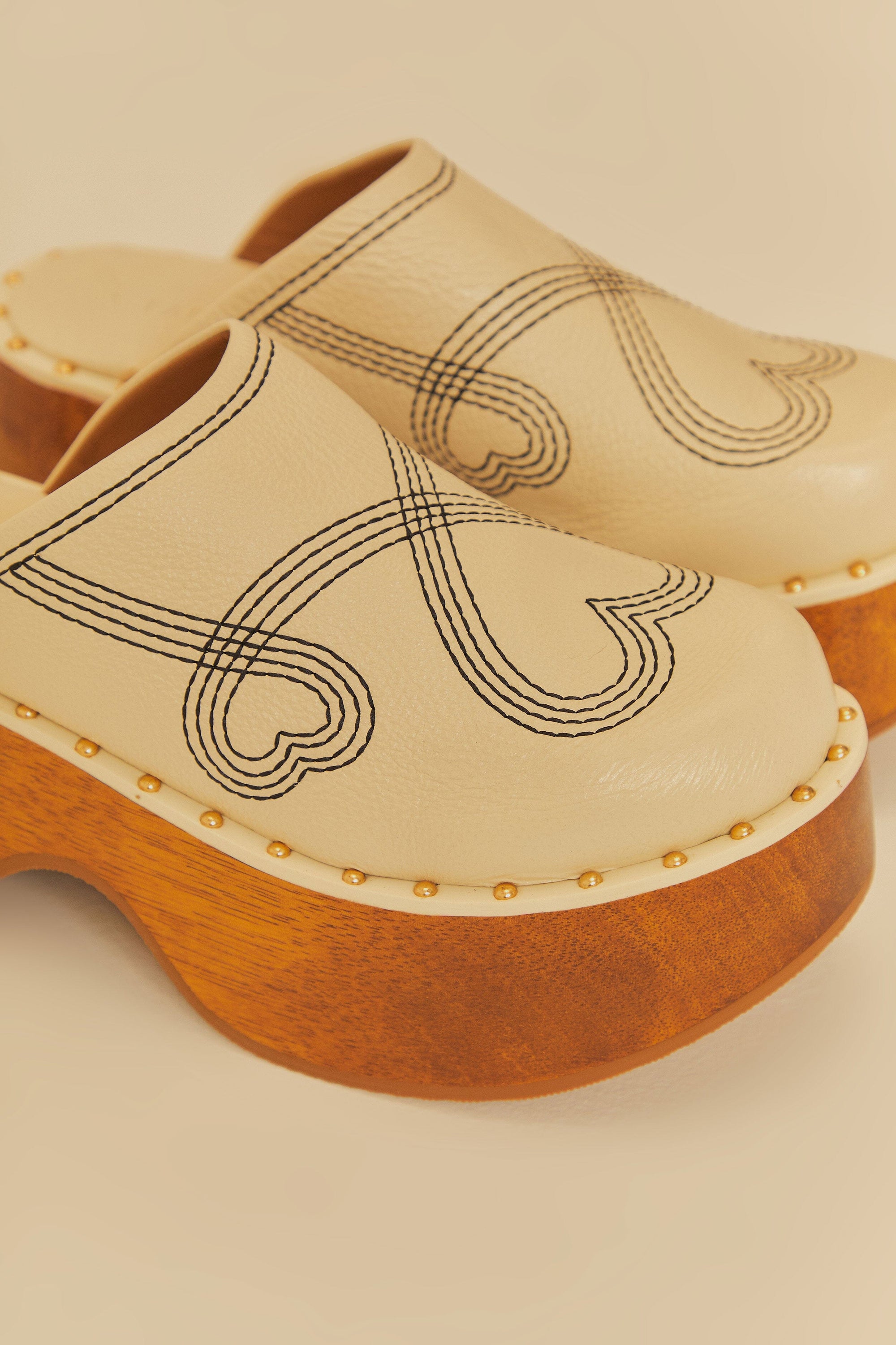 DJV_Off White Chaussures - Off White