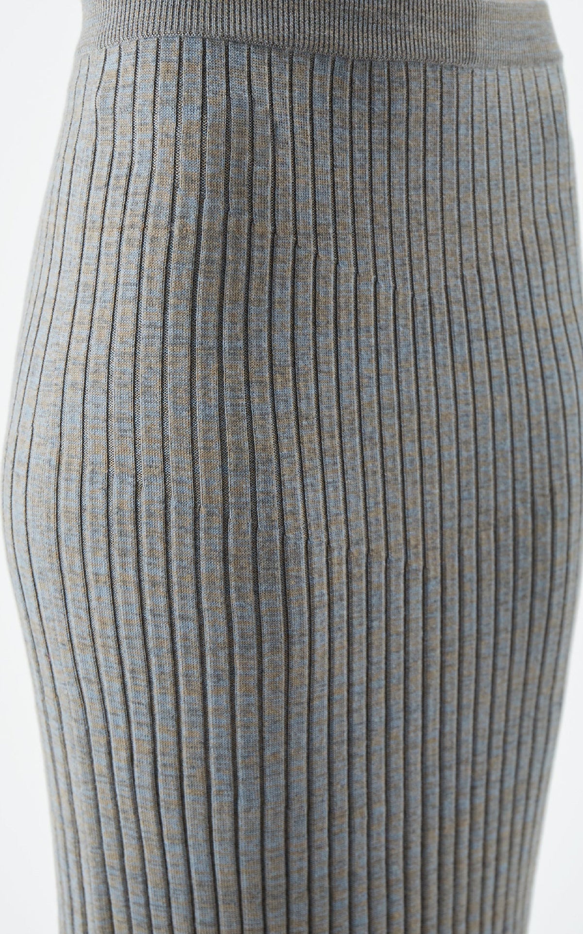 Conti Skirt en bleu clair chiné soffio cachemire fil
