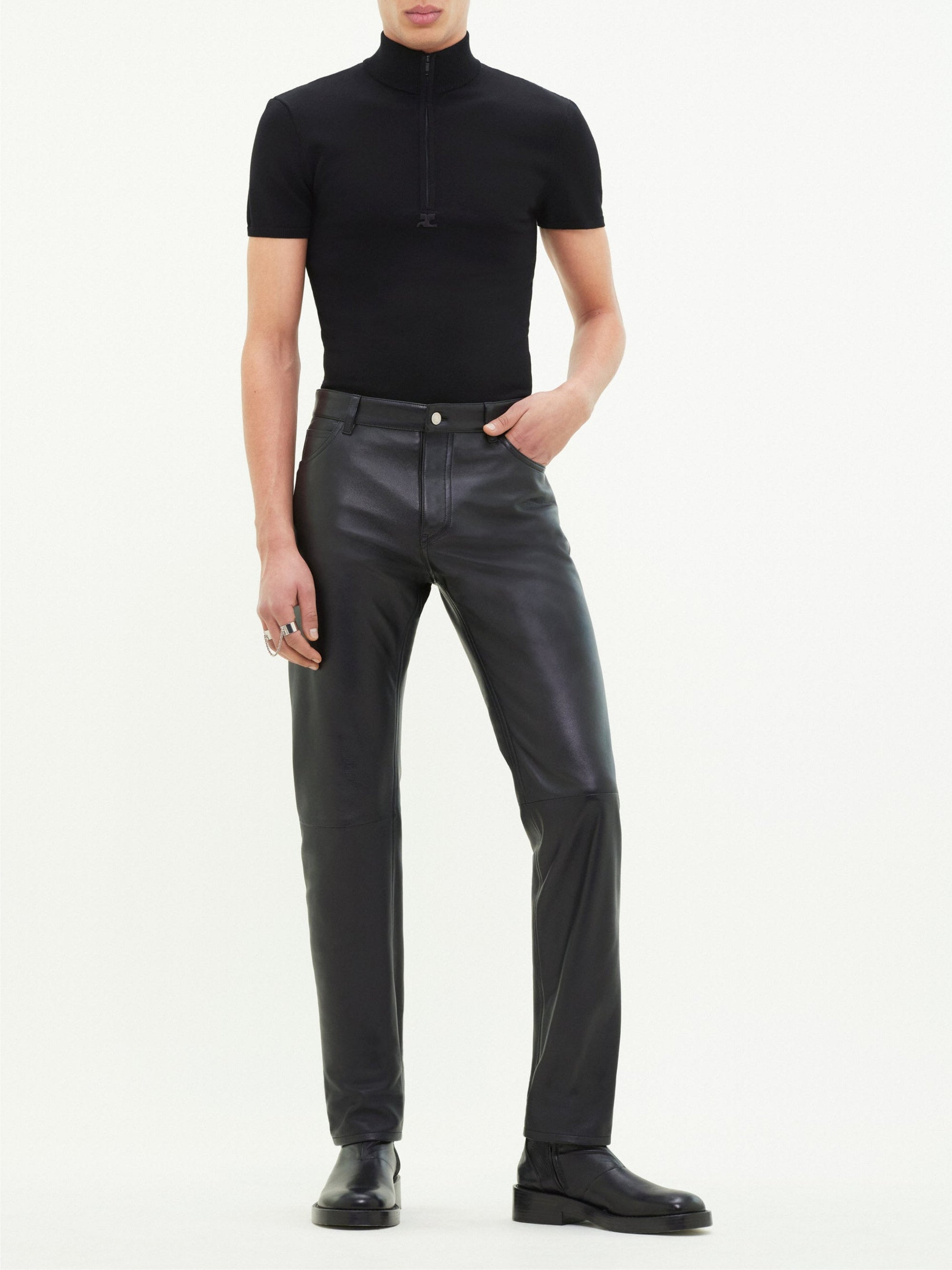 6pcs RELIQUAT 150€ / Pull col roulé zippé - Black