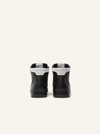 21pcs RELIQUAT 150€ / Baskets club 02 en cuir - Black