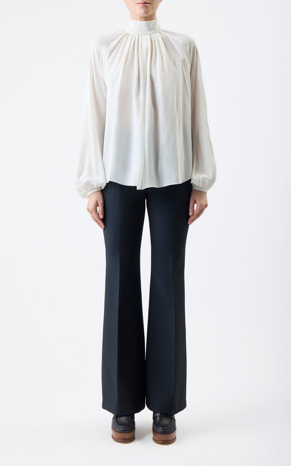 Ivory / Top Kiian à col roulé en soie - Ivory