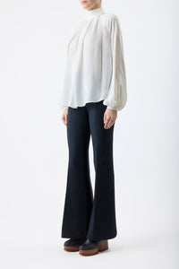 Ivory / Top Kiian à col roulé en soie - Ivory
