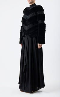 Carys Jacket en noir shearling