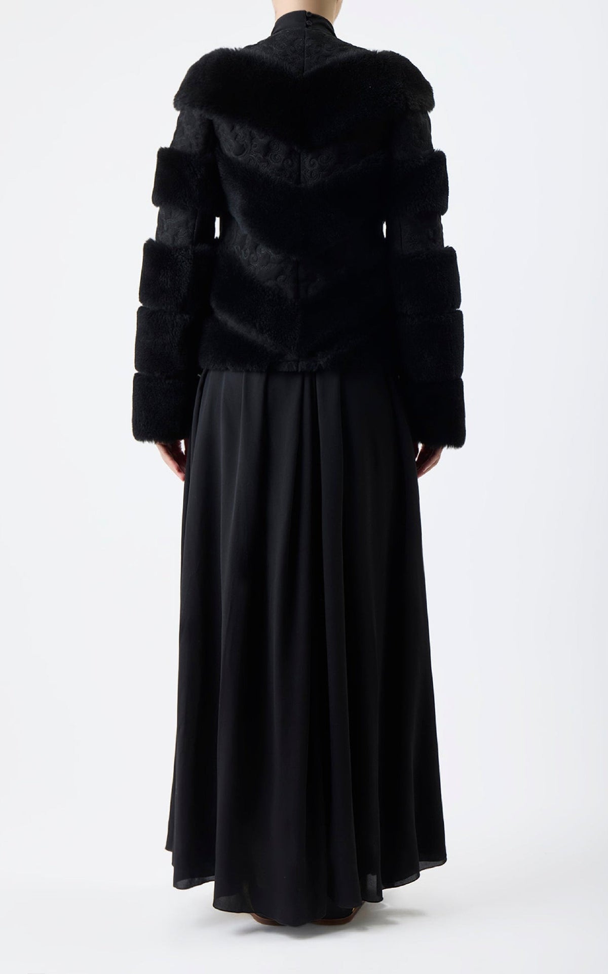 Carys Jacket en noir shearling
