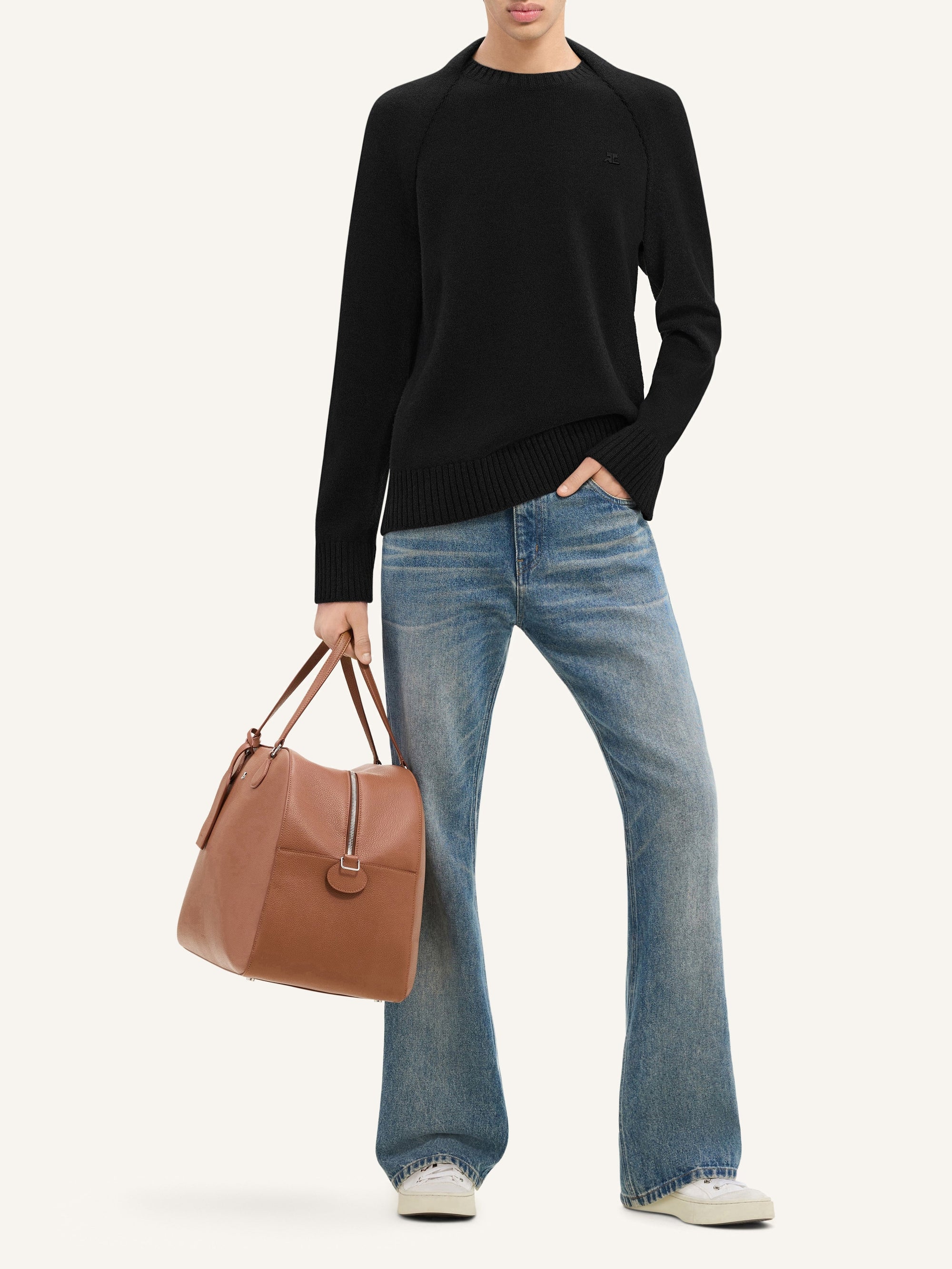 PREMIUM 27pcs NEW / PULL EN LAINE AVEC DRAPÉ ÉPAULES - Black