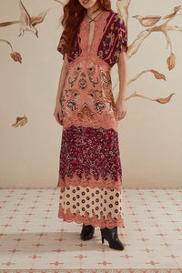 DJV_Glam Tapestry Burgundy Robes longues - Glam Tapestry Burgundy