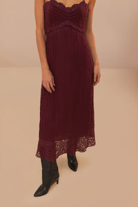 Robe midi à bretelles à motif dentelle - Violet