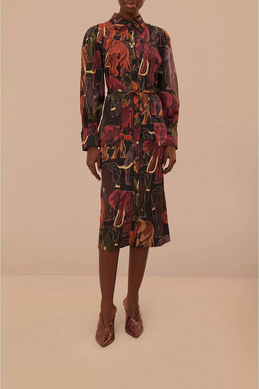 DJV_Elephants Brown Robes midi - Elephants Brown