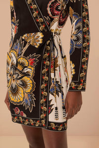 Robe courte à manches longues - Noir