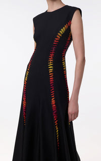 Kendal Dress en noir compact laine trench
