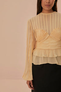 Blouse à plis sur la poitrine - Beige
