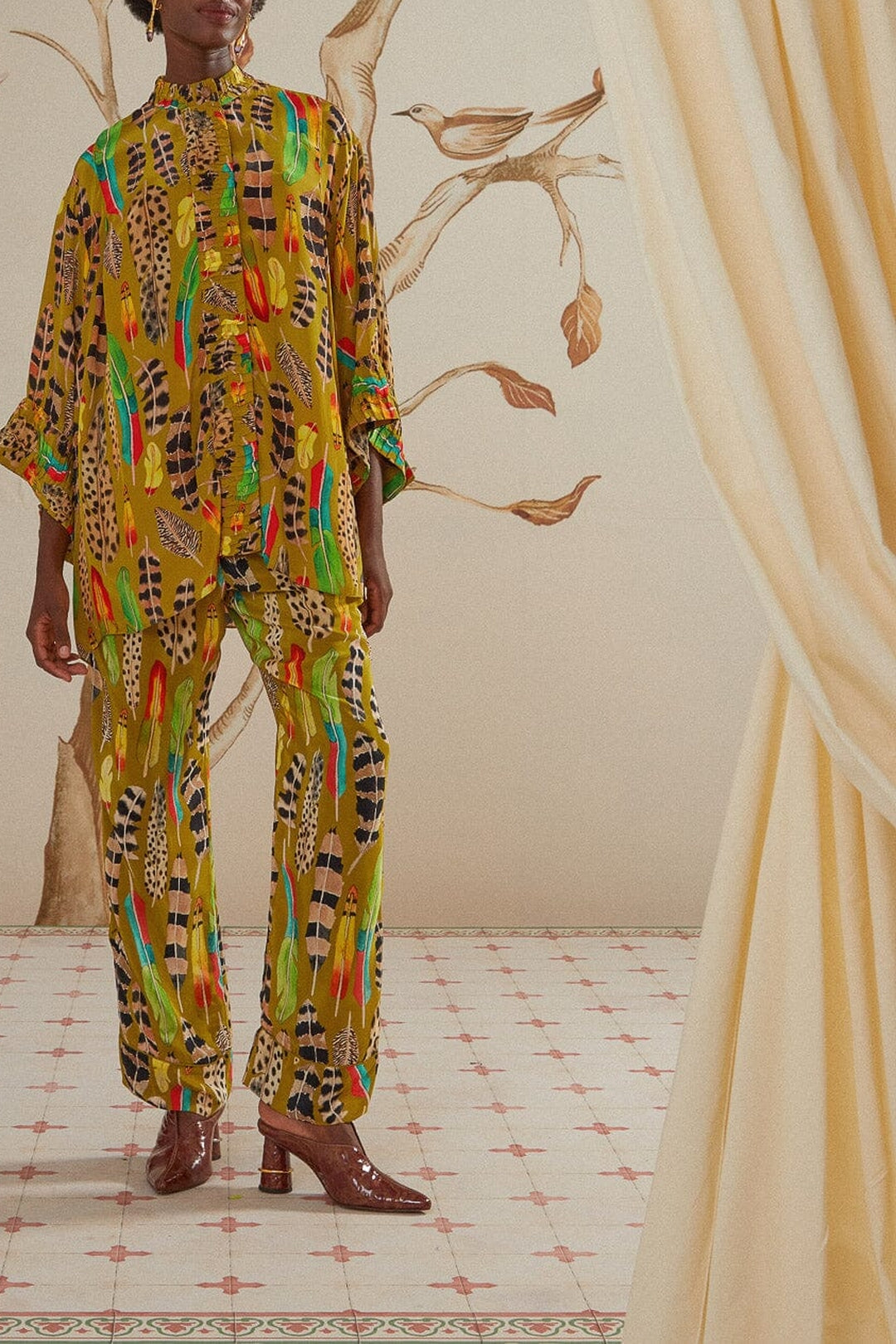 MEDIA OFF LINE_Amazon Feathers Trousers - Green