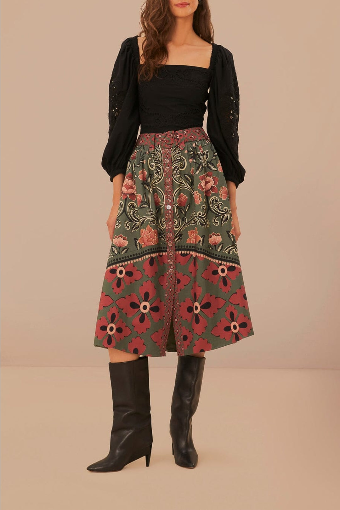 DJV_Arabesque Floral Green Jupes & Shorts - Arabesque Floral Green