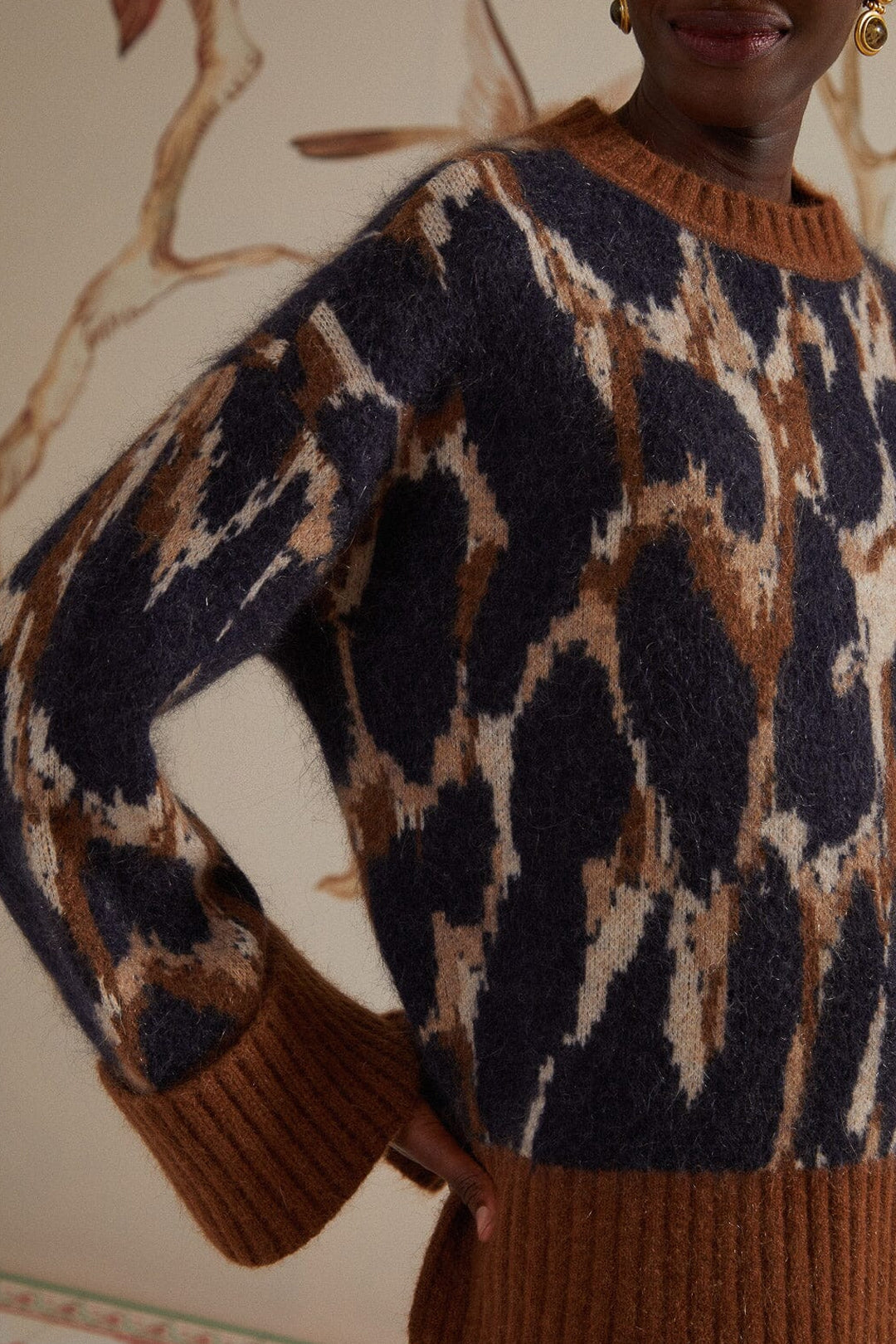 DJV_Leopard Skin Beige Cardigans & Pulls - Leopard Skin Beige
