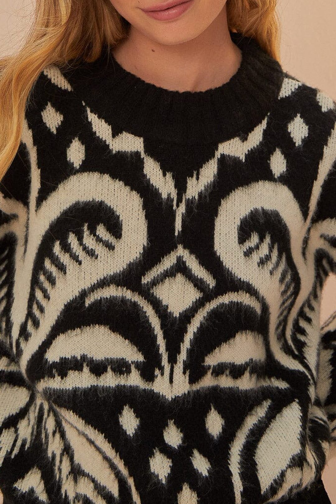 DJV_Pineapple Black Cardigans & Pulls - Pineapple Black