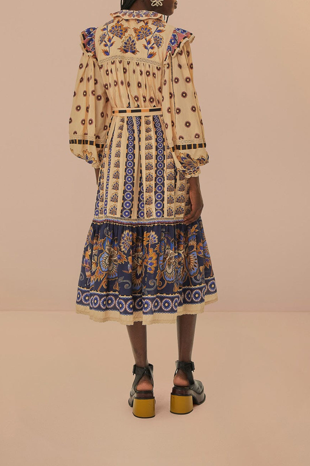 Robe midi Ainika à fleurs en coton - Beige