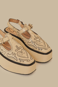MEDIA OFF LINE_Sling back à plateforme brodées et lanières en cuir - Beige