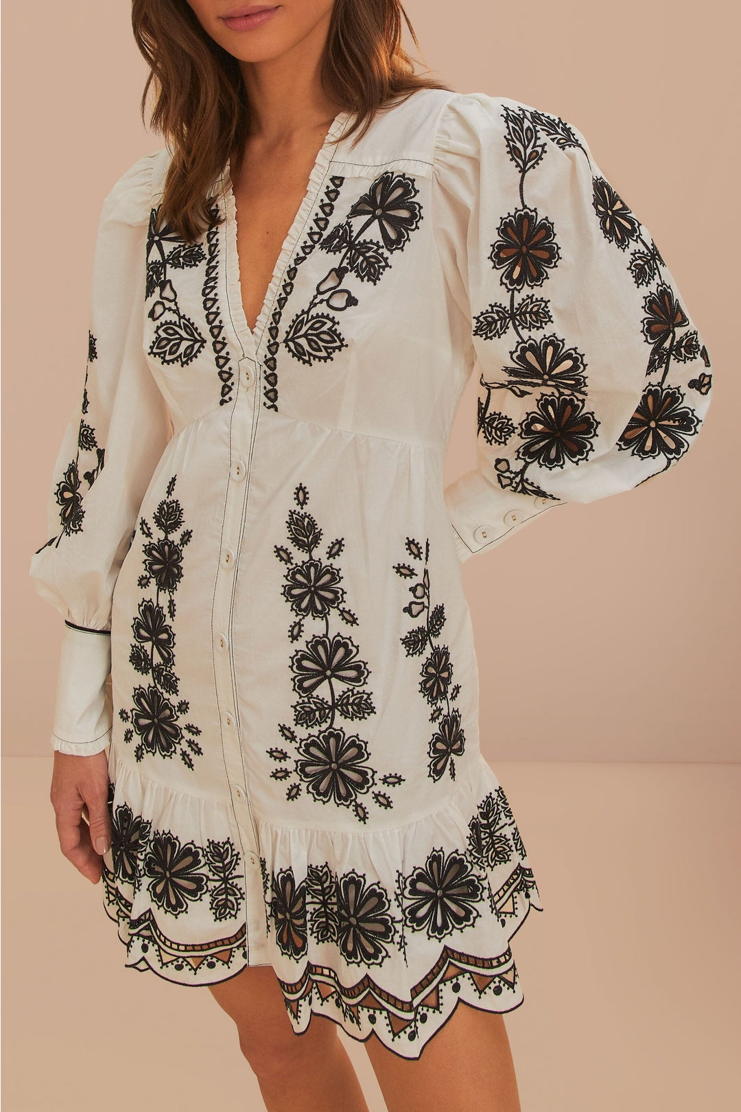 Robe courte Richelieu à fleurs en coton - Blanc