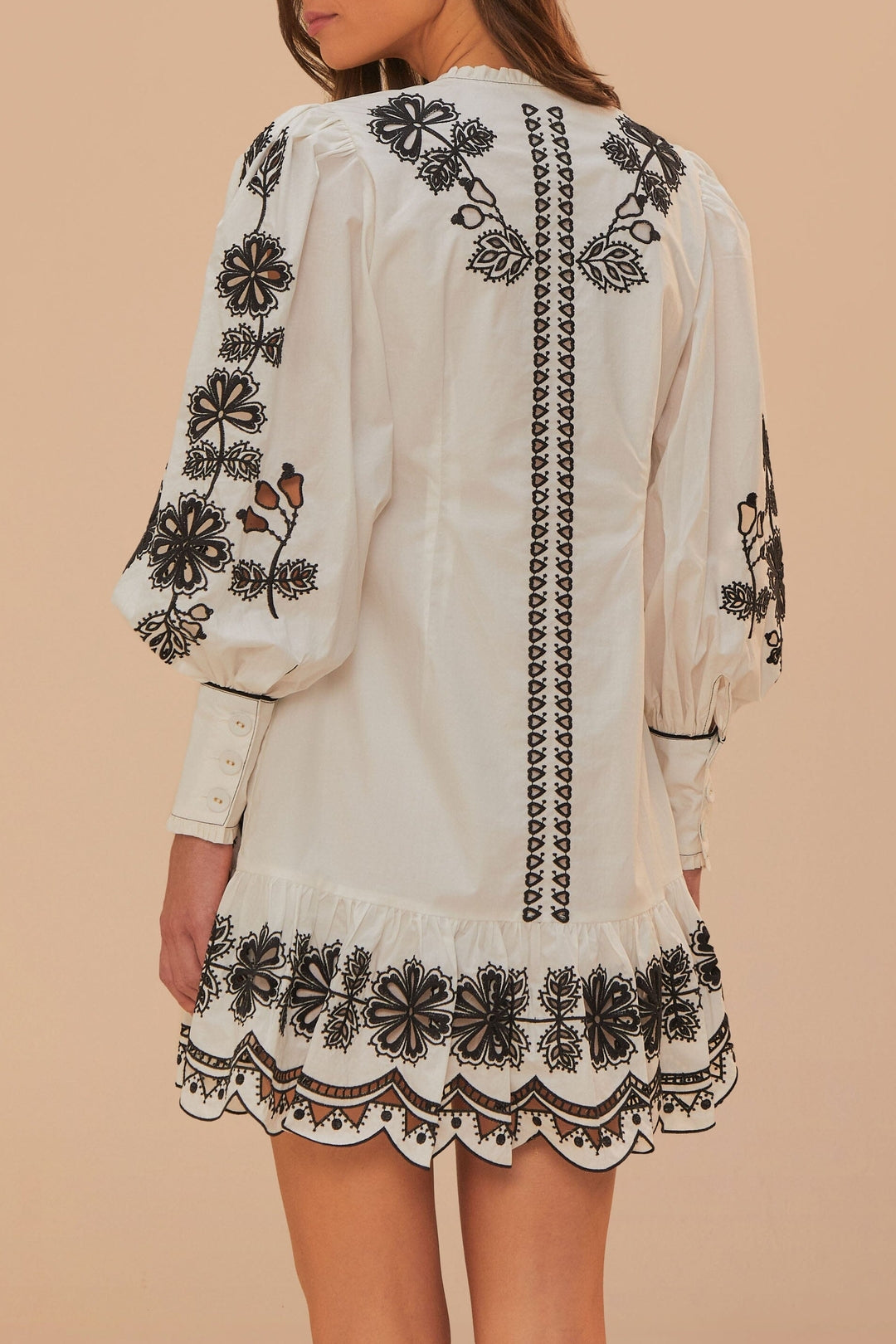 Robe courte Richelieu à fleurs en coton - Blanc