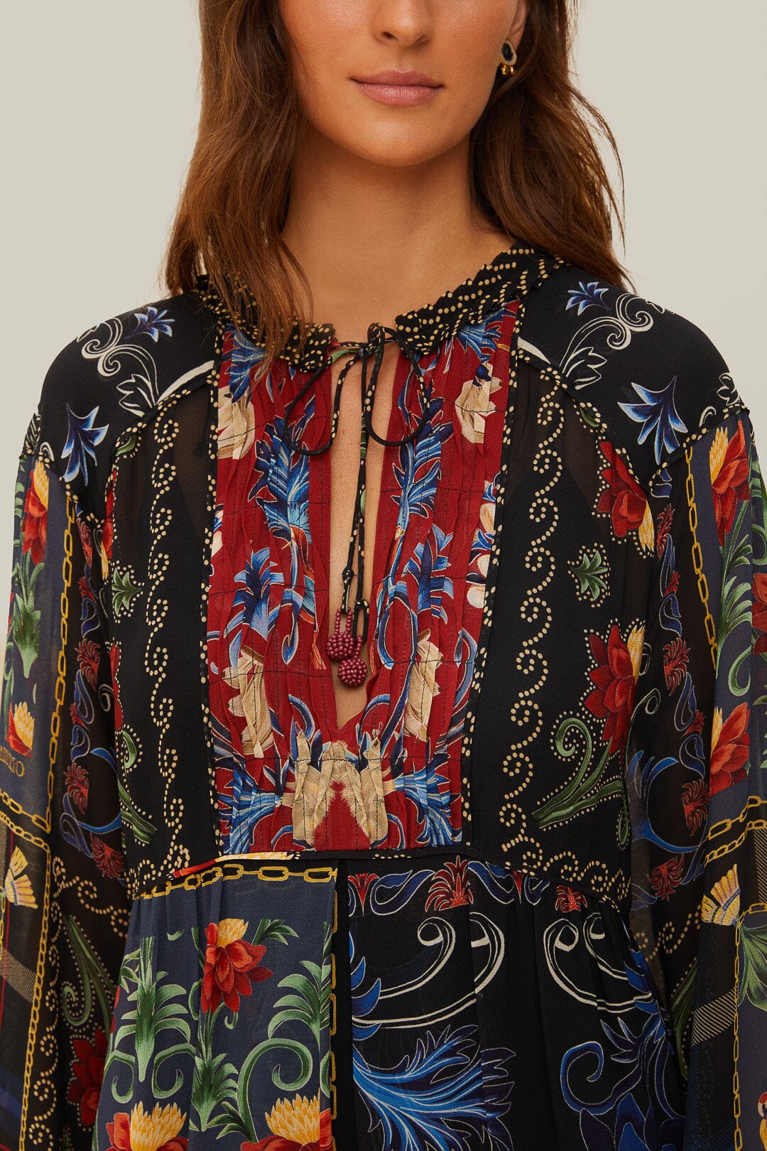 Robe courte à manches longues Arabesque - Noir