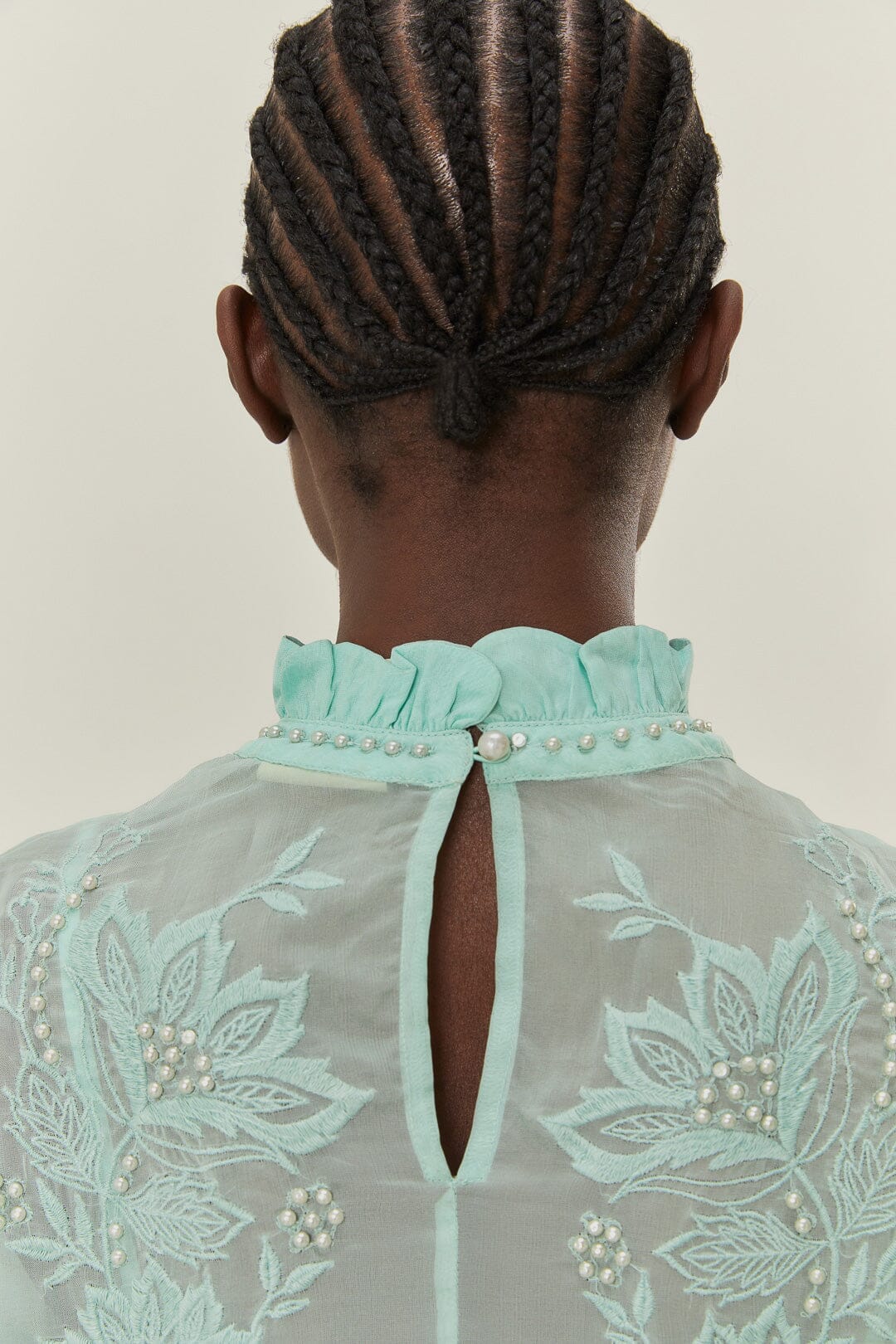 Blouse brodée col montant - Bleu