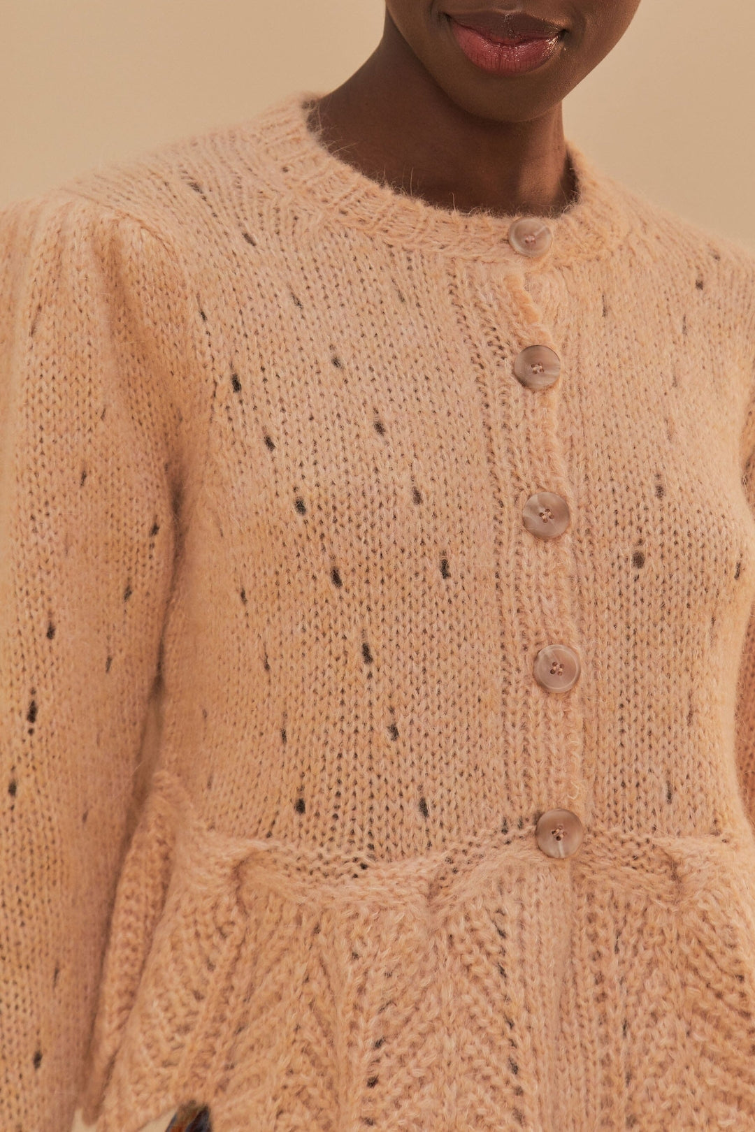 MEDIA OFF LINE_Cardigan à volants en maille - Beige