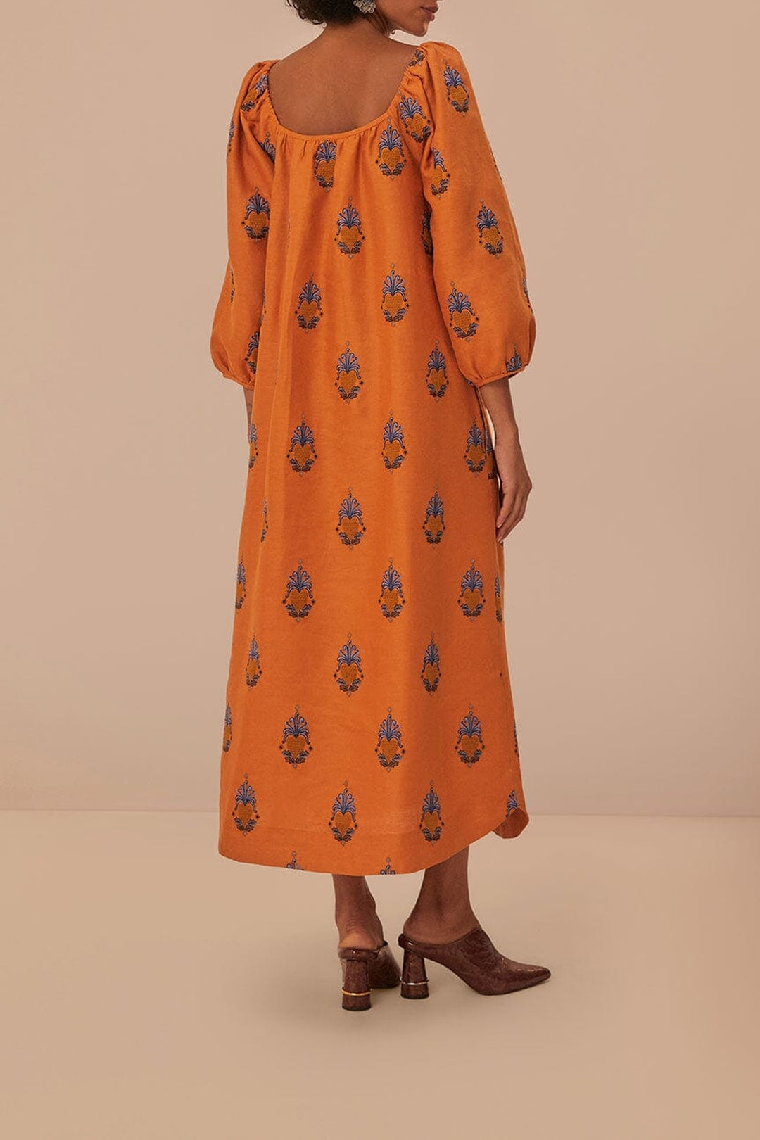 Robe longue brodée en lin - Orange