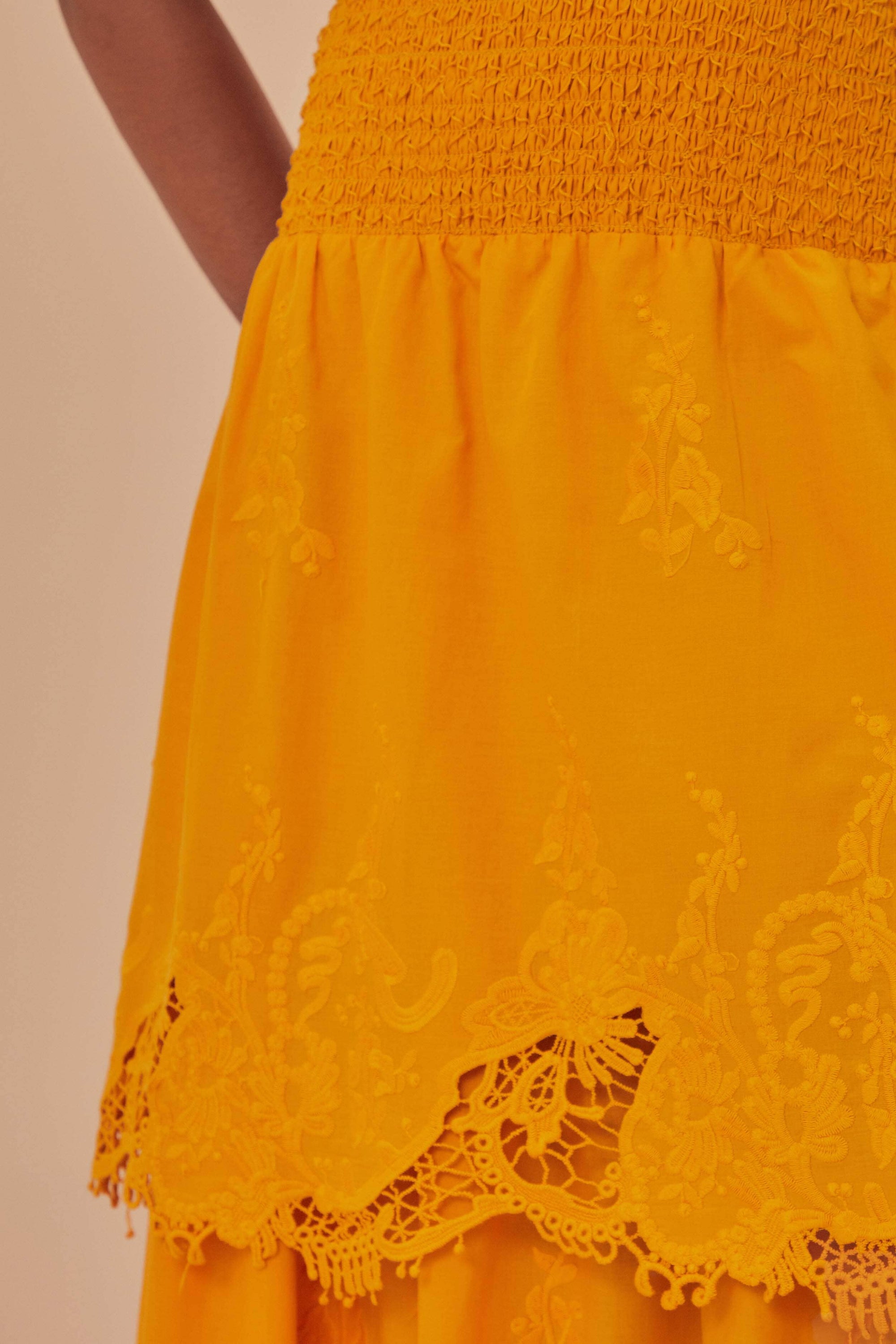 DJV_Mustard Jupes & Shorts - Mustard