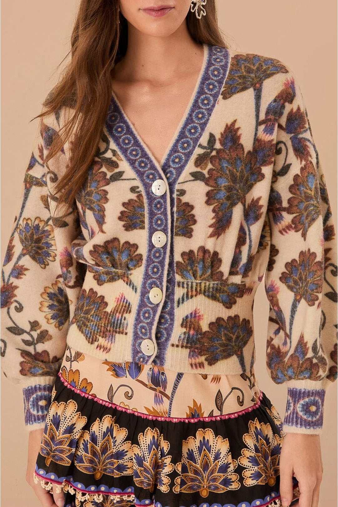 DJV_Floral Cream Cardigans & Pulls - Floral Cream