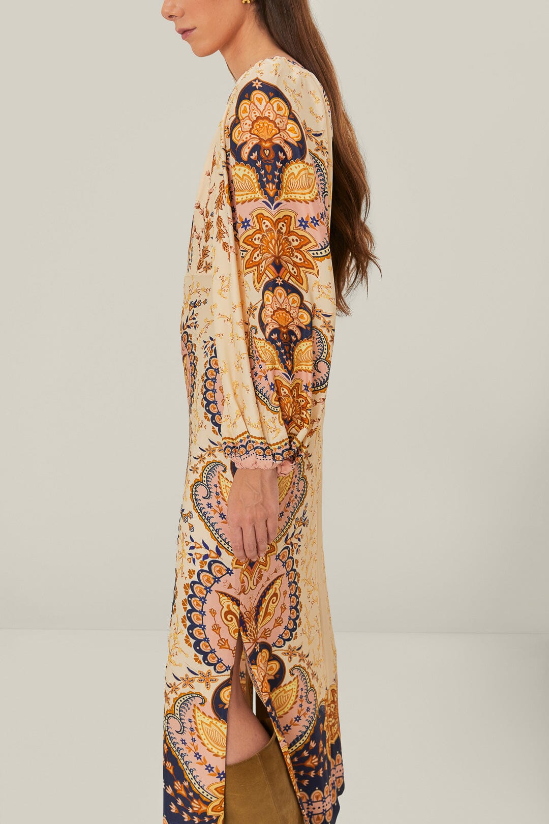 Boho maxi dress with puffed sleeves - Beige